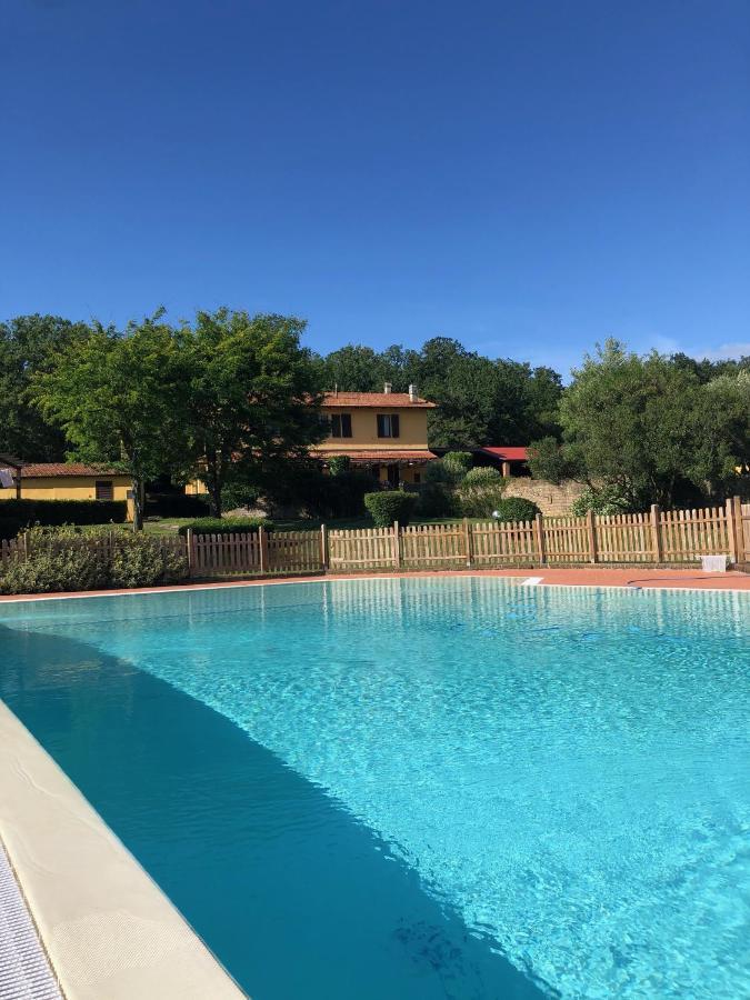 Agriturismo Santa Lorica Sassetta Buitenkant foto